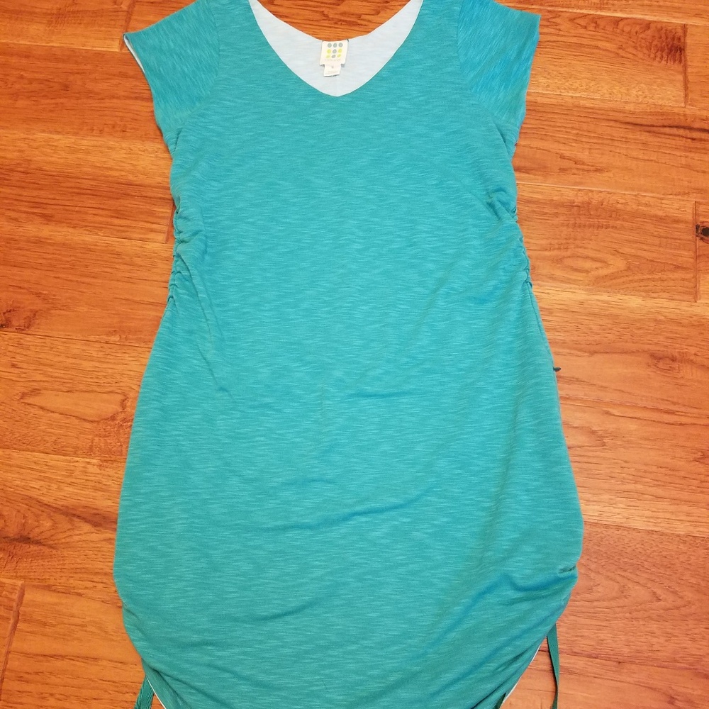 Fall in love with this reversible dress